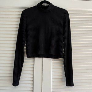 H&M Mock Neck Cropped Sweater Top